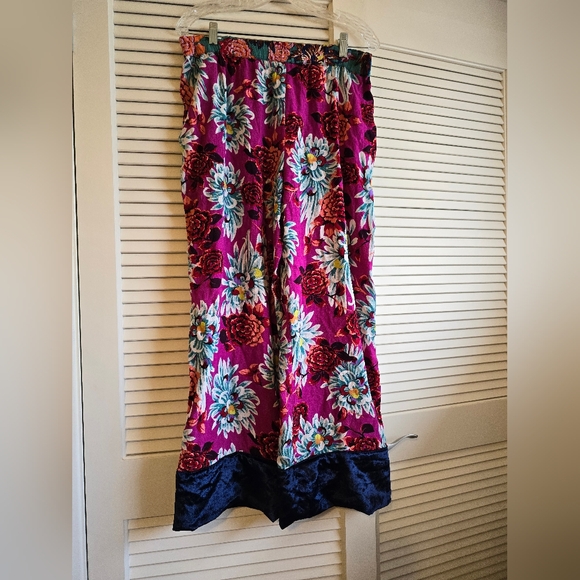 NWT Anthropologie 3-piece lounge set - Picture 6 of 11